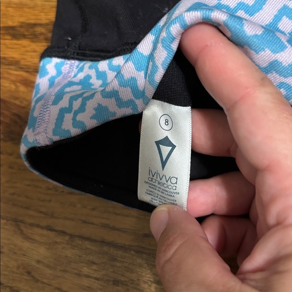Ivivva girls athletic shorts black with blue and purple waist band - Picture 4 of 4